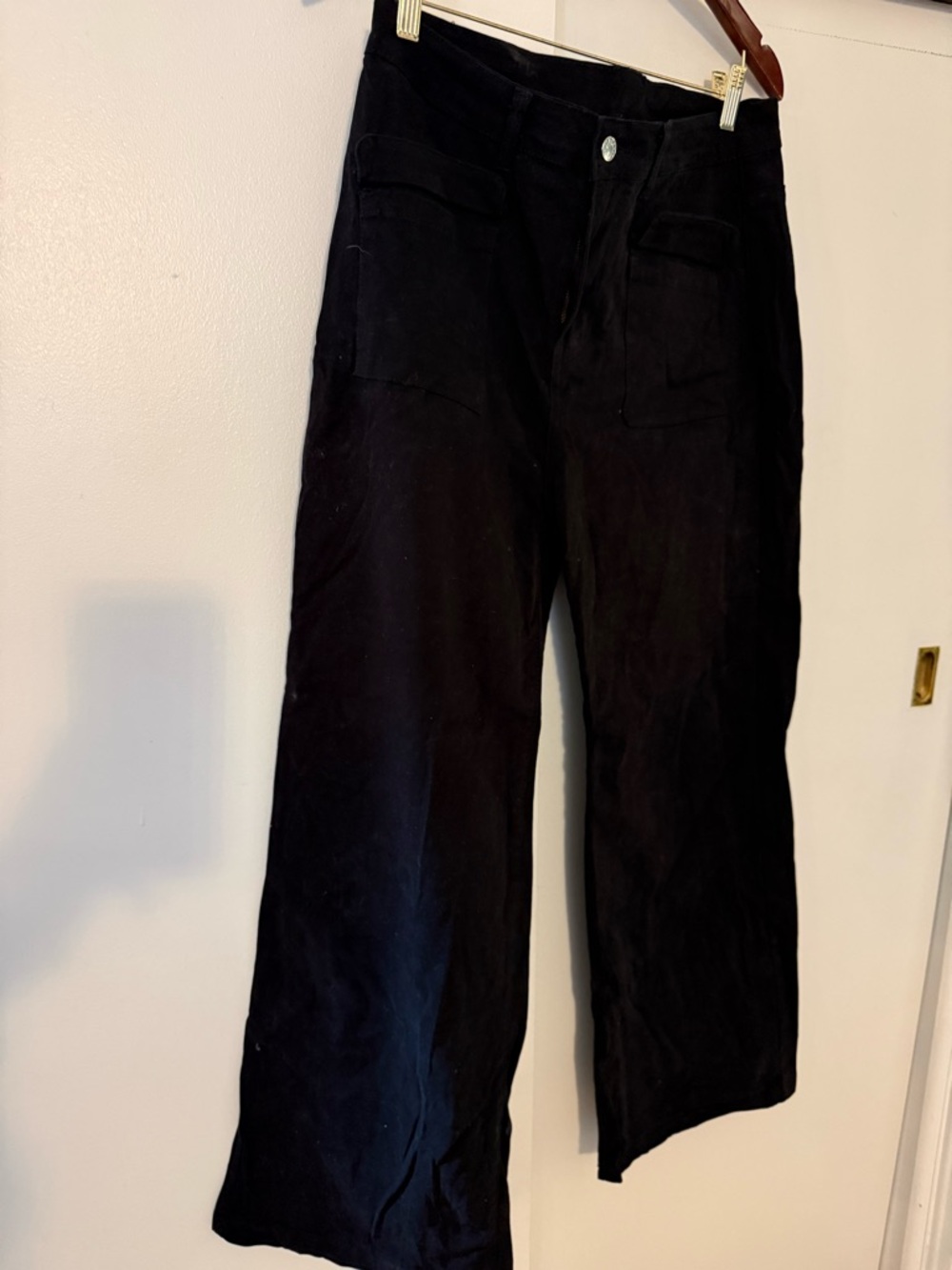 Women's  Black Wide-Leg Denim